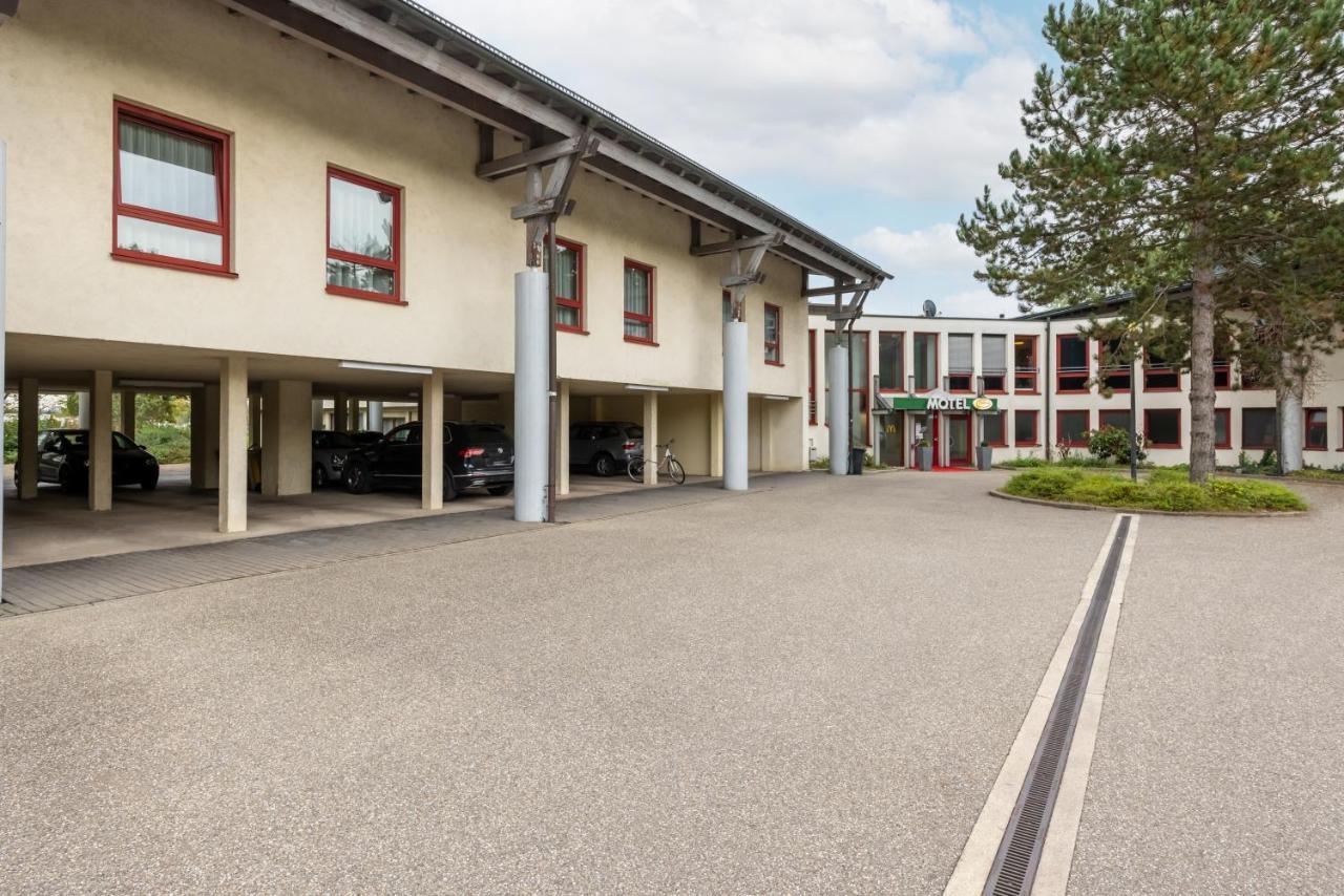 Hotel Baden-Baden Exteriör bild