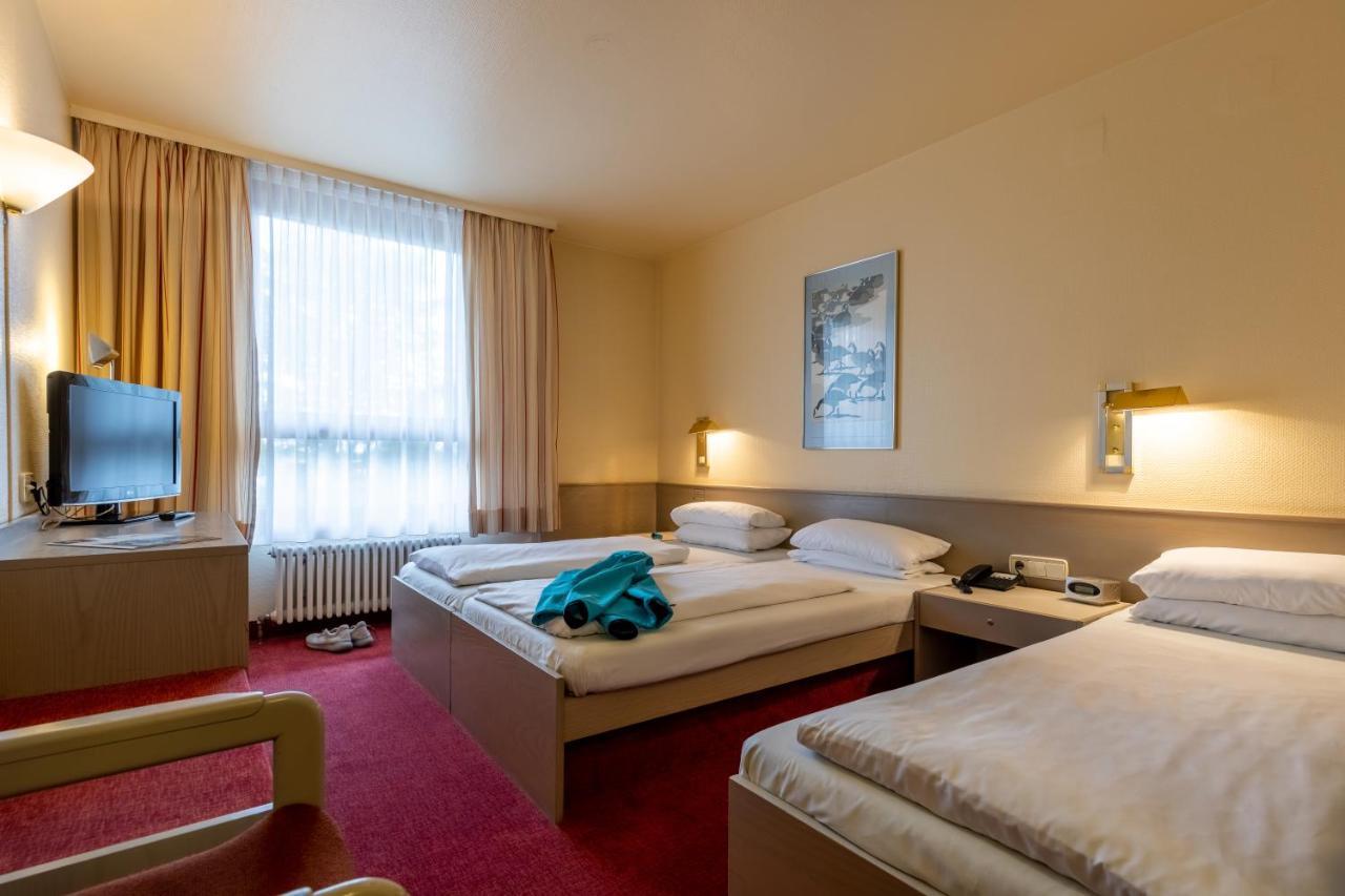 Hotel Baden-Baden Exteriör bild